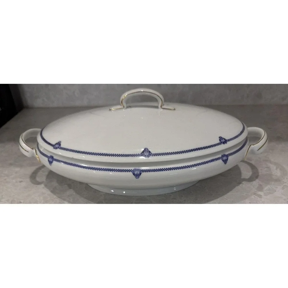 1930 hutschenreuther sell LHS Bavaria Soup Tureen Blue with gold trim no chips